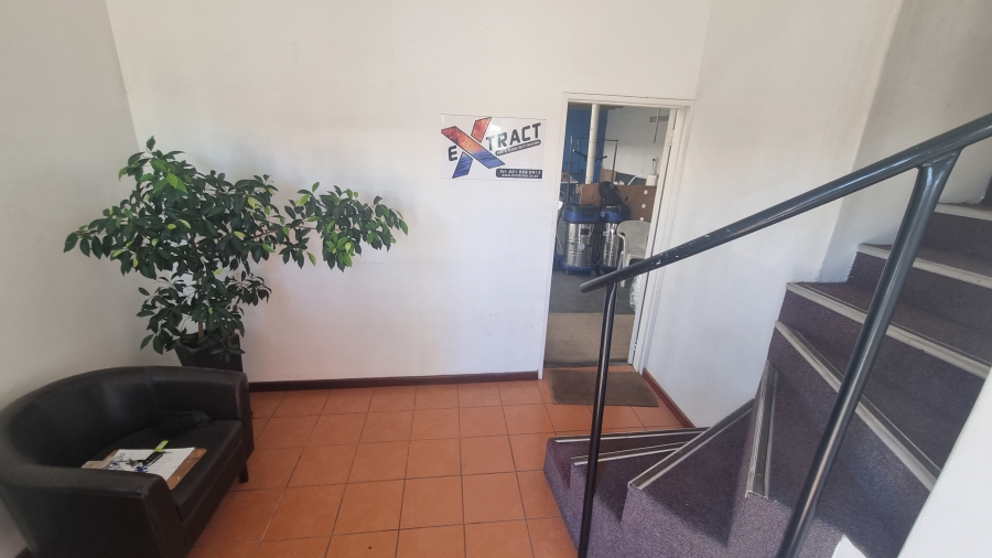 To Let commercial Property for Rent in Killarney Gardens Western Cape